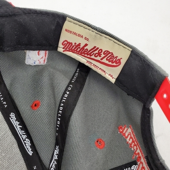 Chicago Bulls Mitchell & Ness Snapback Hat Cap Grey/Red Adult One size Canvas - Picture 9 of 10